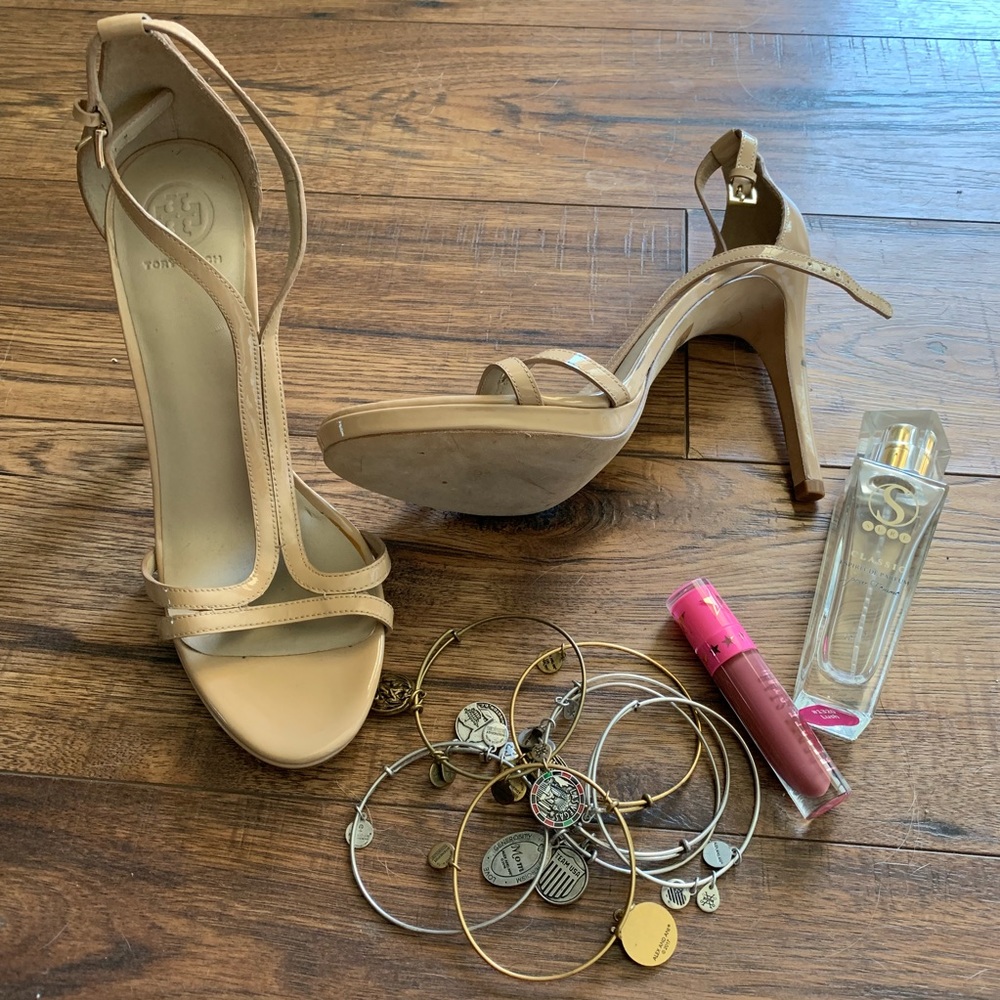 Tory Burch 8 1/2 heels